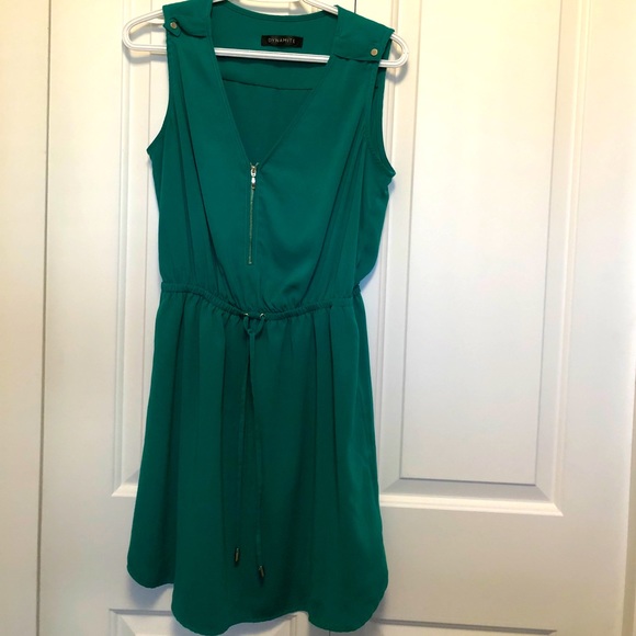 Dynamite sleeveless dress - Picture 1 of 4